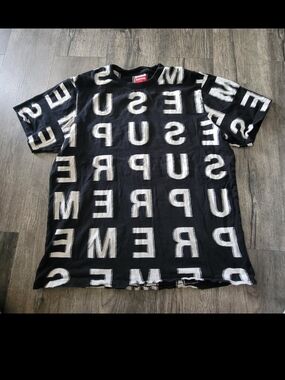 Supreme Intarsia Men's Tshirt
